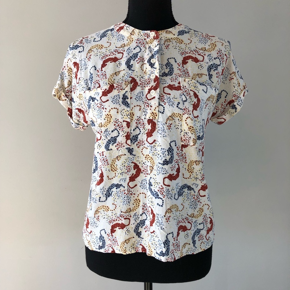 Women’s Givingz Multicolour Leopard Print short sleeve Top size M